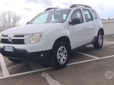 Usata Dacia Duster 110 CV (80 kW) 2012 Bianco SUV
