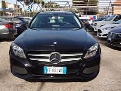 Usata Mercedes C220 Exclusive 170 CV (125 kW) 2016 Nero Station wagon