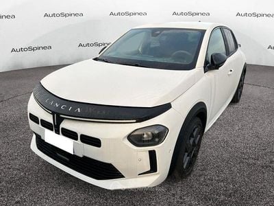 Usata Lancia Ypsilon 101 CV (74 kW) 2024 Bianco Utilitaria