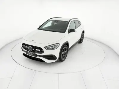 Usata Mercedes GLA200 Premium 150 CV (110 kW) 2023 Bianco SUV