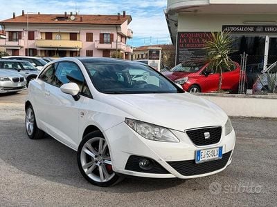 Usata Seat Ibiza Sport 105 CV (77 kW) 2011 Bianco Coupé