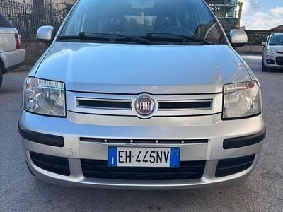 Usata Fiat Panda Emotion 69 CV (50 kW) 2011 Grigio Utilitaria