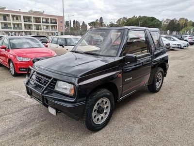 Usata Suzuki Vitara 82 CV (60 kW) 1990 Nero SUV
