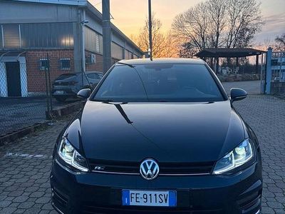 Usata VW Golf VII R-line 110 CV (80 kW) 2016 Nero Berlina
