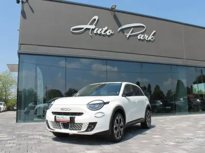 Usata Fiat 600 La Prima 110 CV (80 kW) 2025 Bianco SUV