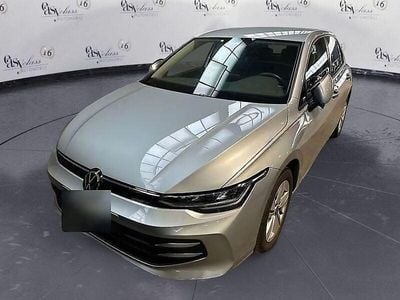 Usata VW Golf VIII Life 116 CV (85 kW) 2025 Argento Berlina
