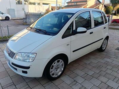 Usata Fiat Idea Active 77 CV (56 kW) 2011 Bianco Monovolume