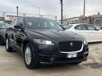 Nero Usata 2019 Jaguar F-Pace Pure SUV | 18.000 € (Buon prezzo)