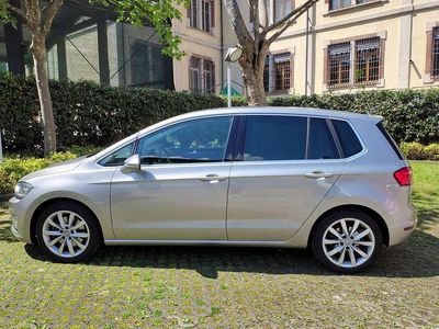 Usata VW Golf Sportsvan Highline 125 CV (91 kW) 2014 Argento Monovolume