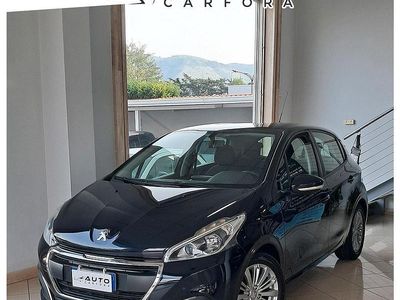 Usata Peugeot 208 Allure 75 CV (55 kW) 2016 Blu Utilitaria