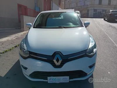 Usata Renault Clio IV 75 CV (55 kW) 2018 Bianco Berlina