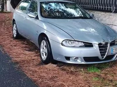 Usata Alfa Romeo 156 120 CV (88 kW) 2004 Grigio Station wagon