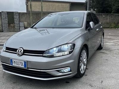 Usata VW Golf VII Highline 150 CV (110 kW) 2018 Berlina