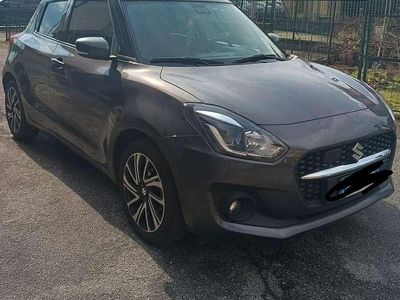 Usata Suzuki Swift 83 CV (61 kW) 2023 Grigio Utilitaria