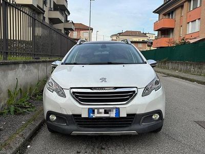 Usata Peugeot 2008 Allure 131 CV (96 kW) 2015 Bianco SUV