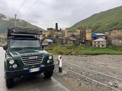 Usata Iveco Massif 177 CV (130 kW) 2008 Verde SUV