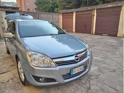 Usata Opel Astra Enjoy 116 CV (85 kW) 2008 Berlina
