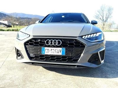 Usado Audi A4 S-Line 163 CV (119 kW) 2021 Gris Familiar