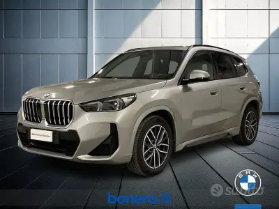 Usata BMW X1 M Sport 218 CV (160 kW) 2024 Spacesilber metallizzato SUV
