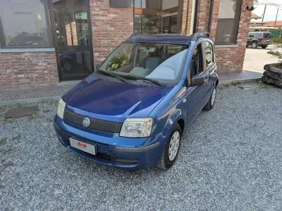 Usata Fiat Panda Active 54 CV (39 kW) 2006 Blu/azzurro Utilitaria