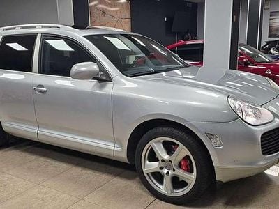 Usata Porsche Cayenne Turbo 450 CV (330 kW) 2005 Argento SUV