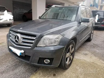 Usata Mercedes GLK220 170 CV (125 kW) 2011 Grigio SUV