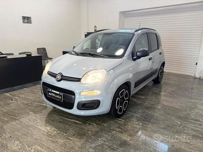 Usata Fiat Panda City Life 70 CV (51 kW) 2022 Grigio Utilitaria