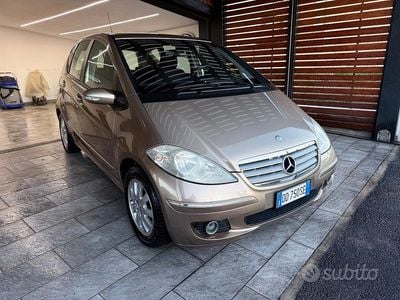 Usata Mercedes A180 Avantgarde 108 CV (79 kW) 2007 Giallo Berlina