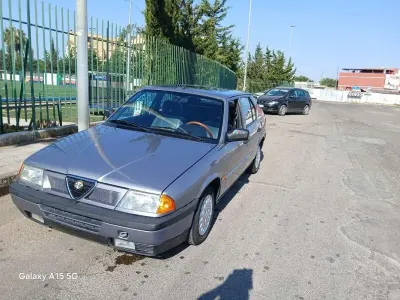 Usata Alfa Romeo 33 88 CV (64 kW) 1993 Berlina