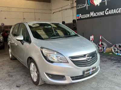 Usata Opel Meriva 120 CV (88 kW) 2017 Grigio Monovolume