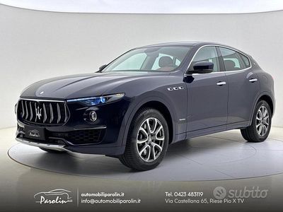 Usata Maserati Levante GranLusso 250 CV (183 kW) 2018 Blu passione SUV
