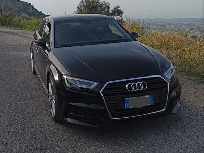 Usata Audi A3 S-Line 150 CV (110 kW) 2018 Nero Berlina