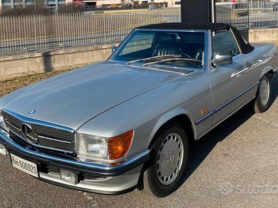 Usata Mercedes SL300 1987 Grigio Cabrio