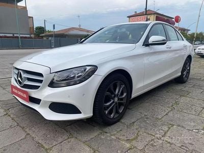 Usata Mercedes C180 Exclusive 116 CV (85 kW) 2015 Bianco Berlina