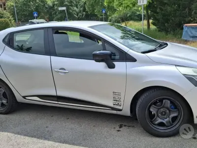 Usata Renault Clio 73 CV (53 kW) 2016 Grigio Utilitaria