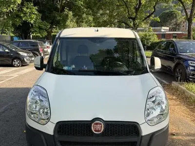 Usata Fiat Doblò Dynamic 95 CV (69 kW) 2010 Monovolume