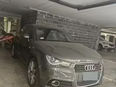 Usata Audi A1 S-Line 90 CV (66 kW) 2014 Grigio Utilitaria