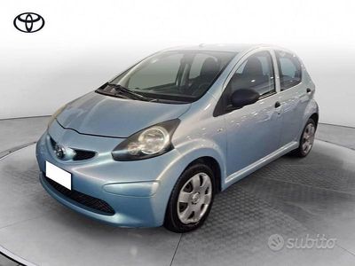 Begagnad Toyota Aygo 68 HK (50 kW) 2007 Blå Halvkombi