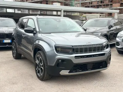 Usata Jeep Avenger EV Summit 61 kW (84 CV) 2025 Grigio SUV