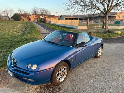 Usata Alfa Romeo Spider 2000 Blu Cabrio