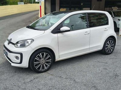 Begagnad VW up! high up! 75 HK (55 kW) 2019 Vit Halvkombi