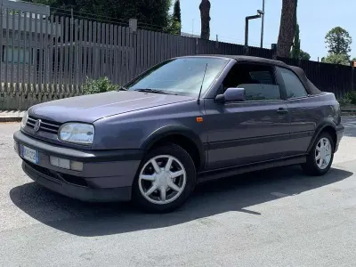 Usata VW Golf Cabriolet 75 CV (55 kW) 1994 Grigio Cabrio