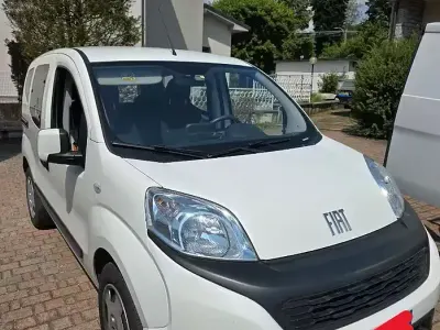 Usata Fiat Qubo Trekking 75 CV (55 kW) 2022 Monovolume