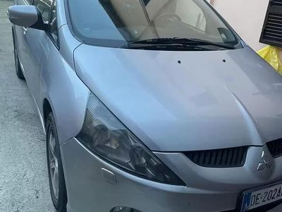 Usata Mitsubishi Grandis 136 CV (100 kW) 2007 Grigio Monovolume