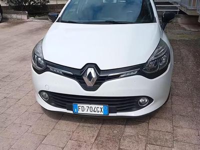 Usata Renault Clio IV 90 CV (66 kW) 2016 Berlina