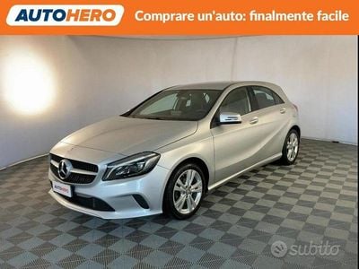 Usata Mercedes A180 109 CV (80 kW) 2016 Grigio Berlina