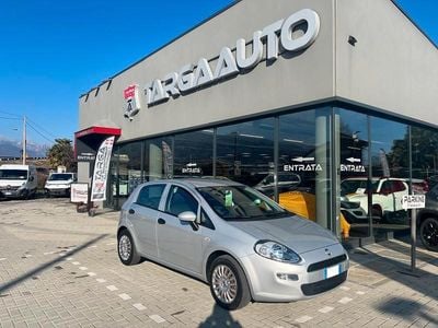 Usata Fiat Punto Street 69 CV (50 kW) 2016 Berlina