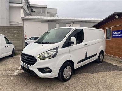 Usata Ford Transit Custom Trend 131 CV (96 kW) 2022 Bianco pastello Furgone
