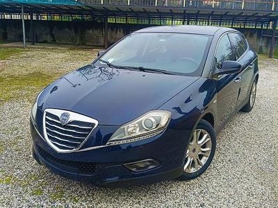 Usata Lancia Delta Gold 140 CV (102 kW) 2011 Blu/azzurro Utilitaria