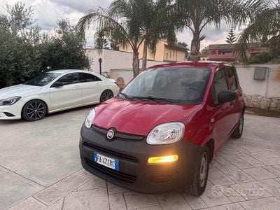 Usata Fiat Panda Pop 80 CV (58 kW) 2015 Rosso Utilitaria